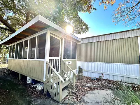4508 Pelican St, North Myrtle Beach, SC 29582