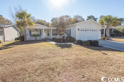 323 Lakeside Crossing Dr, Conway, SC 29526