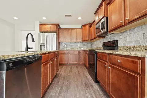 Kitchen - 368 Whipple Run Loop, Myrtle Beach, SC 29588 photo 2 of 4
