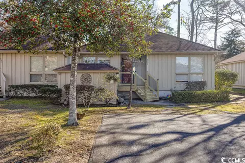 301 Colony Dr #301, North Myrtle Beach, SC 29582