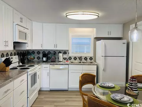 253 Sanddollar Dr, Surfside Beach, SC 29575 photo 6