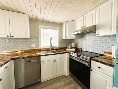 1718 Hawk St, Surfside Beach, SC 29575 photo 10