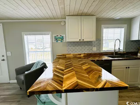 1718 Hawk St, Surfside Beach, SC 29575 photo 4