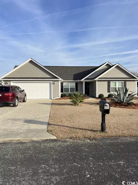 190 N Cox Rd, Loris, SC 29569