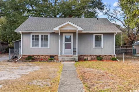 2004 Woodward Dr, Conway, SC 29527