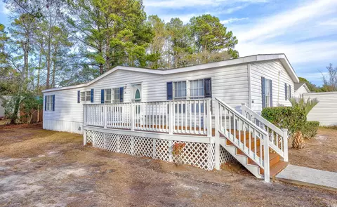 866 Pinetops Dr, Conway, SC 29526