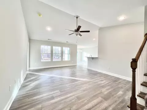 Living - 389 Long Meadow Dr, Loris, SC 29569 photo 3 of 4