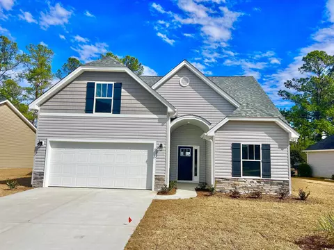 370 Long Meadow Dr, Loris, SC 29569