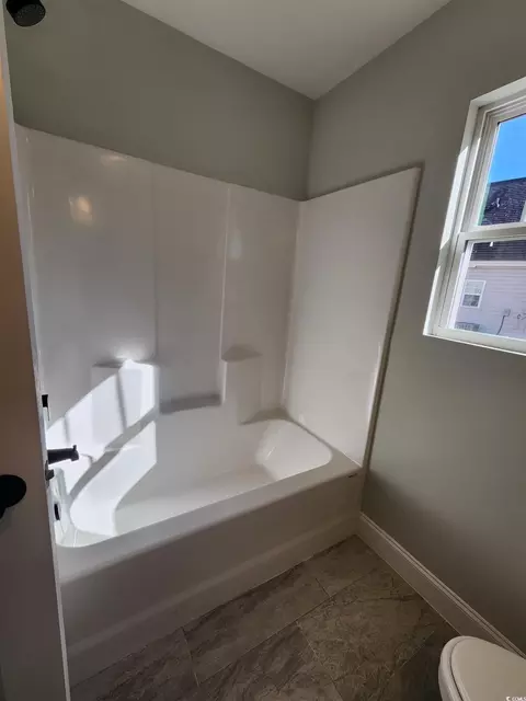 Bath - 370 Long Meadow Dr, Loris, SC 29569 photo 5 of 8