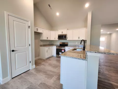 Kitchen - 370 Long Meadow Dr, Loris, SC 29569 photo 3 of 3