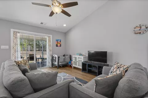 388 Macarthur Dr, Conway, SC 29527 photo 4