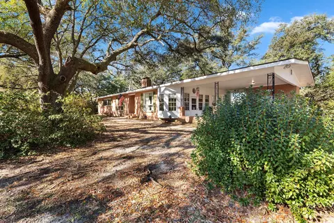 1368 Montford Rd, Georgetown, SC 29440
