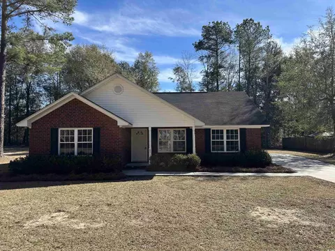 65 James E Clyburn Blvd, Kingstree, SC 29556