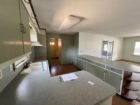 109 Hawk Ct, Georgetown, SC 29440 photo 4