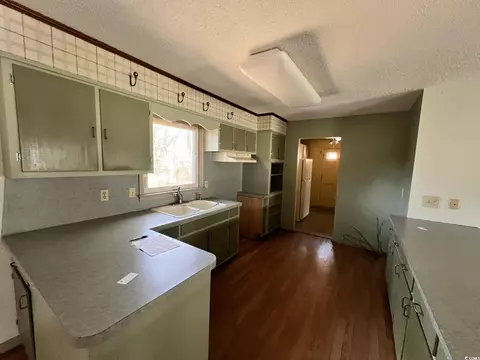 109 Hawk Ct, Georgetown, SC 29440 photo 5