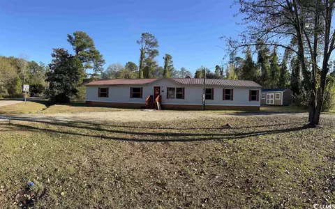 421 Apple St, Andrews, SC 29510