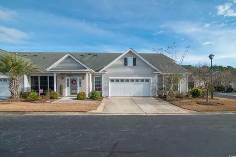 800 Watford Pl #402, Murrells Inlet, SC 29576