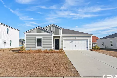 290 N Reindeer Rd, Surfside Beach, SC 29575