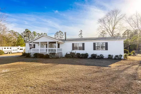 2327 Penderboro Rd, Marion, SC 29571