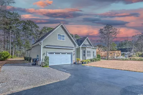 306 Hill Dr, Pawleys Island, SC 29585