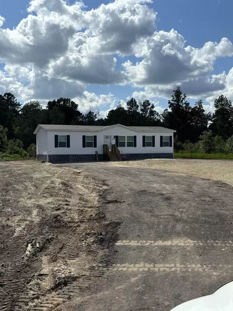 8727 W Highway 19, Loris, SC 29569