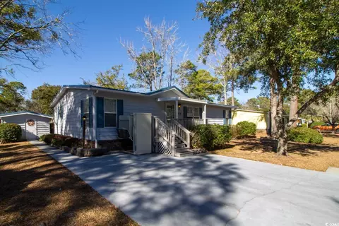 3219 Santee Dr, Murrells Inlet, SC 29576
