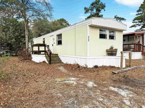 2725 Capricorn Dr, Myrtle Beach, SC 29575