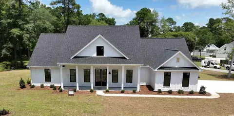 1066 Crooked Oak Dr, Pawleys Island, SC 29585