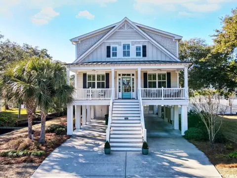 312 N Oak Dr, Surfside Beach, SC 29575
