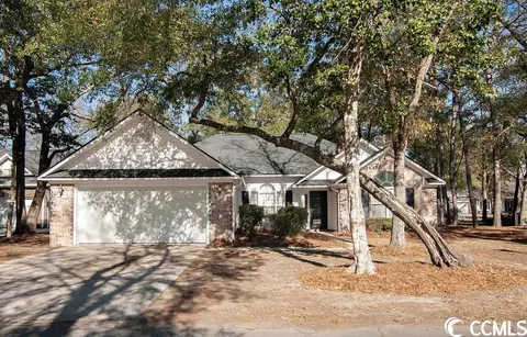 800 Mount Gilead Place Dr, Murrells Inlet, SC 29576