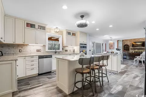 Kitchen - 461 Heritage Rd, Loris, SC 29569 photo 2 of 3