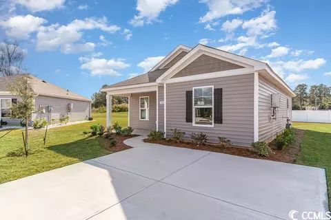 71 Cambridge Dr, Tabor City, NC 28463