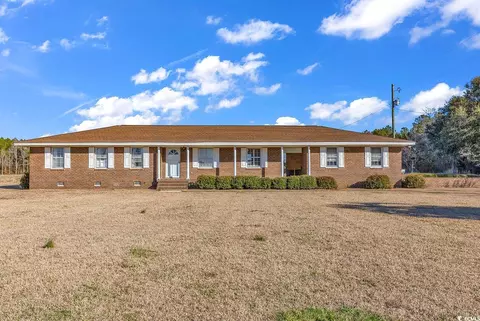 225 Pridgen Rd, Loris, SC 29569
