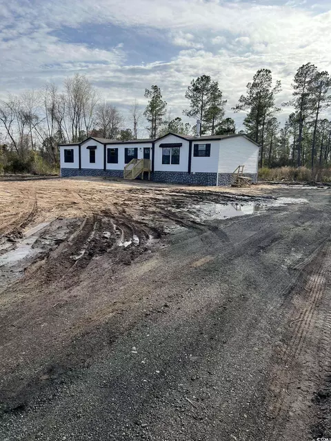 8743 W Highway 19, Loris, SC 29569