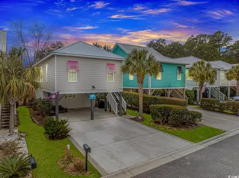 105 Weatherboard Ct, Pawleys Island, SC 29585