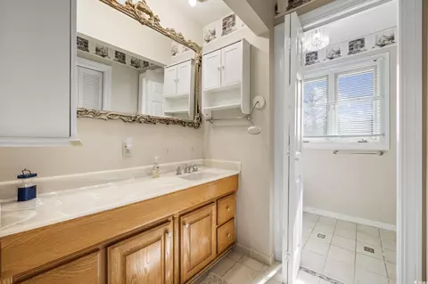 Bath - 400 Crescent Dr, Conway, SC 29526 photo 4 of 5