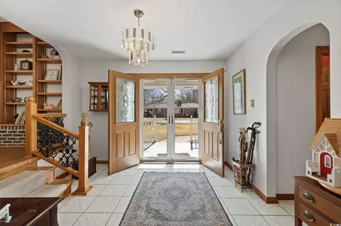 Entry Way - 400 Crescent Dr, Conway, SC 29526 photo 2 of 5