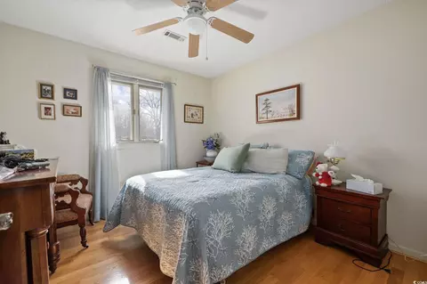Bedroom - 400 Crescent Dr, Conway, SC 29526 photo 2 of 2