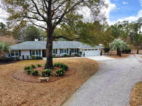 605 Brace Dr, Pawleys Island, SC 29585
