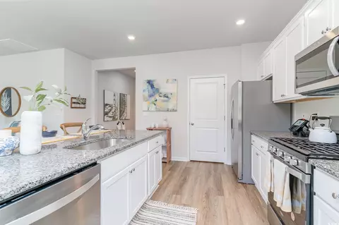 Kitchen - 4005 Pearl Tabby Dr, Myrtle Beach, SC 29588 photo 3 of 4