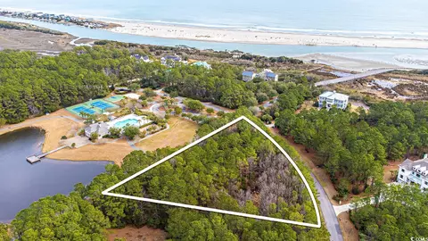 2833 Vanderbilt Blvd, Pawleys Island, SC 29585