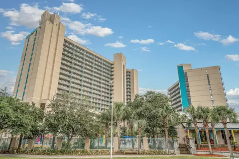 201 74th Ave N #705, Myrtle Beach, SC 29572