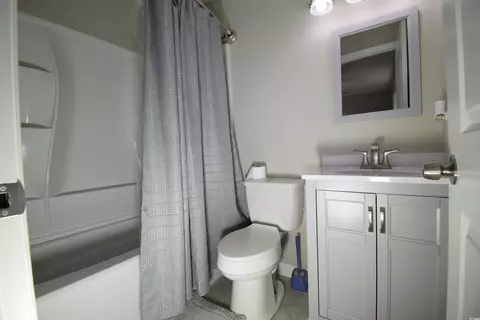 Bath - 715 Pine Dr N #A, Surfside Beach, SC 29575 photo 4 of 4