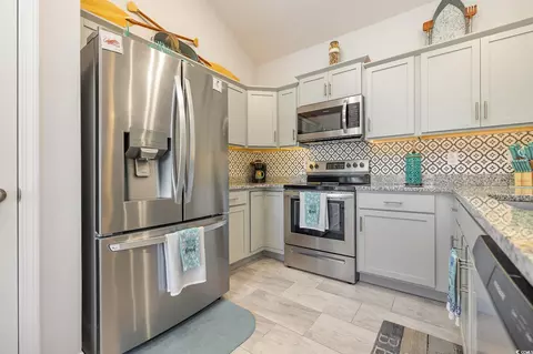 Kitchen - 356 Borrowdale Dr, Conway, SC 29526 photo 4 of 4