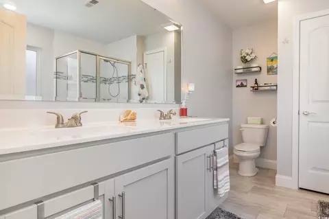 Bath - 356 Borrowdale Dr, Conway, SC 29526 photo 2 of 5