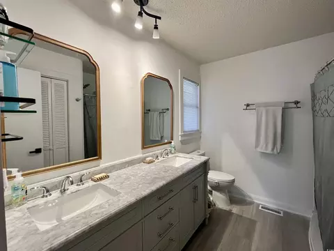 Bath - 108 Johnstone Ln, Georgetown, SC 29440 photo 1 of 5