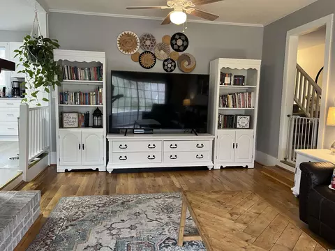 Living - 108 Johnstone Ln, Georgetown, SC 29440 photo 3 of 6