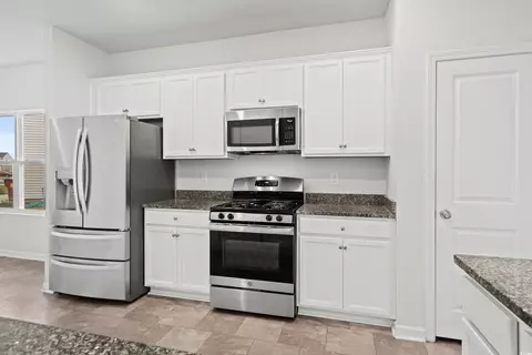 Kitchen - 421 Stevia Ct, Conway, SC 29526 photo 4 of 5