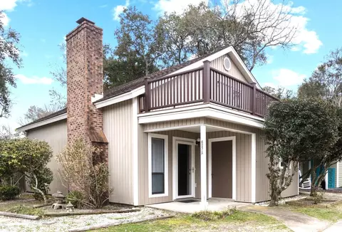 607 28th Ave S, North Myrtle Beach, SC 29582