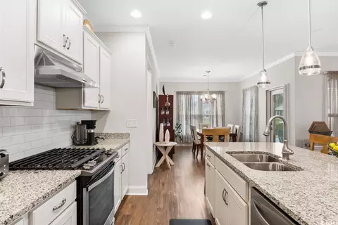 Kitchen - 554 Carnaby Loop, Myrtle Beach, SC 29579 photo 4 of 5